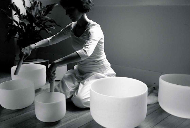 Frosted Crystal Singing Bowl Chakra Set - Medium Nesting Set